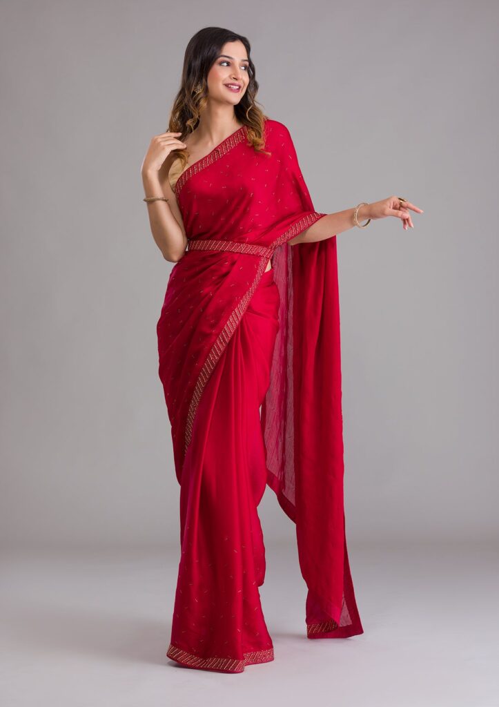 How to Drape Saree for Short Height? [10 Steps] – Pratibha Sarees